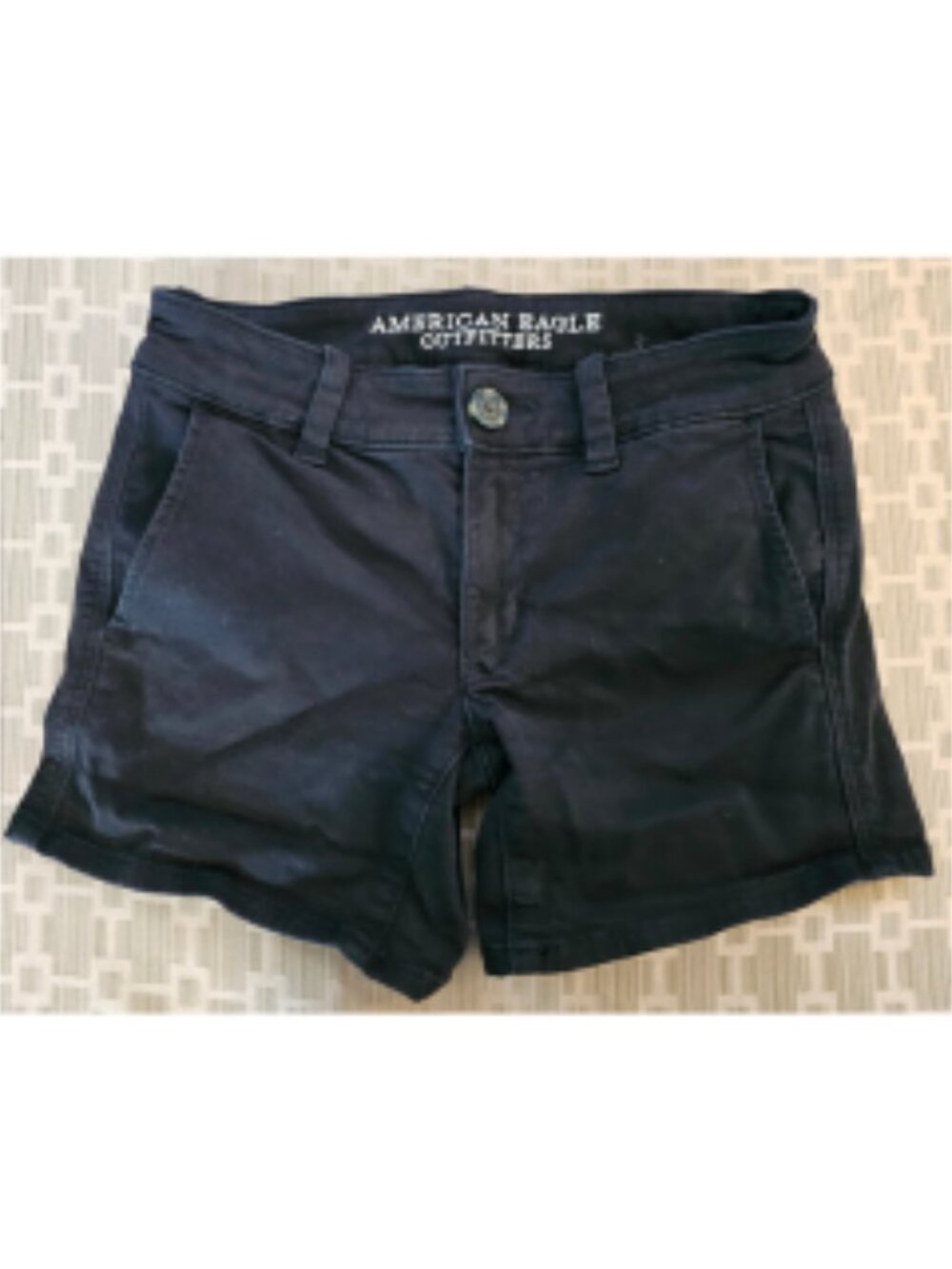 American Eagle Super Stretch Midi Shorts – Black – Size 00